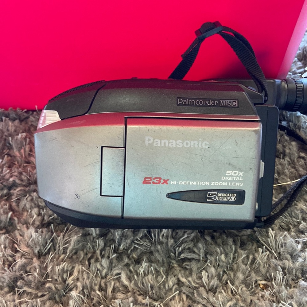 Panasonic 23x Hi-Definition zoom lens